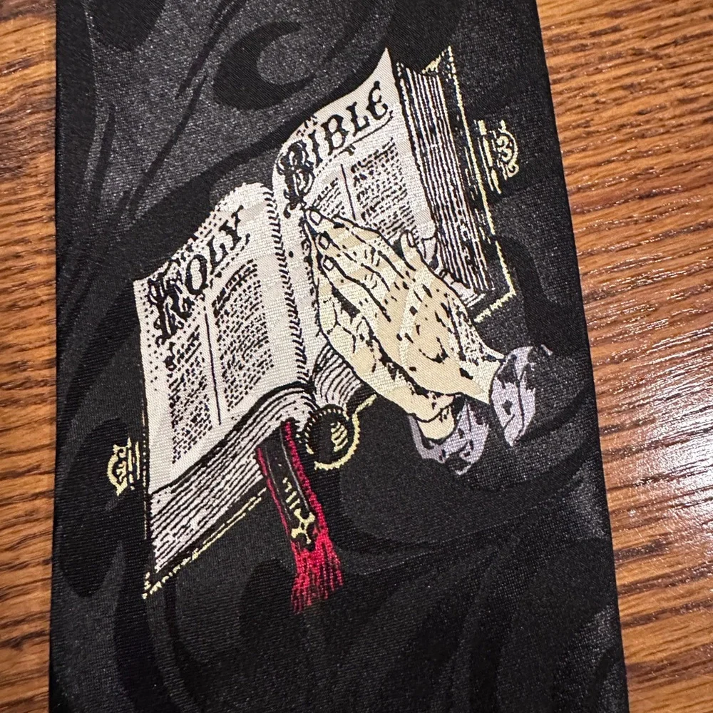 Black‎ Tie with Red Cross and Bible Design